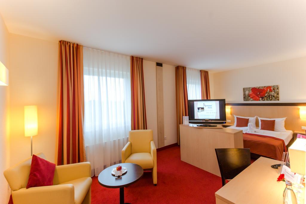 Montana-Hotel Ellwangen Exterior photo